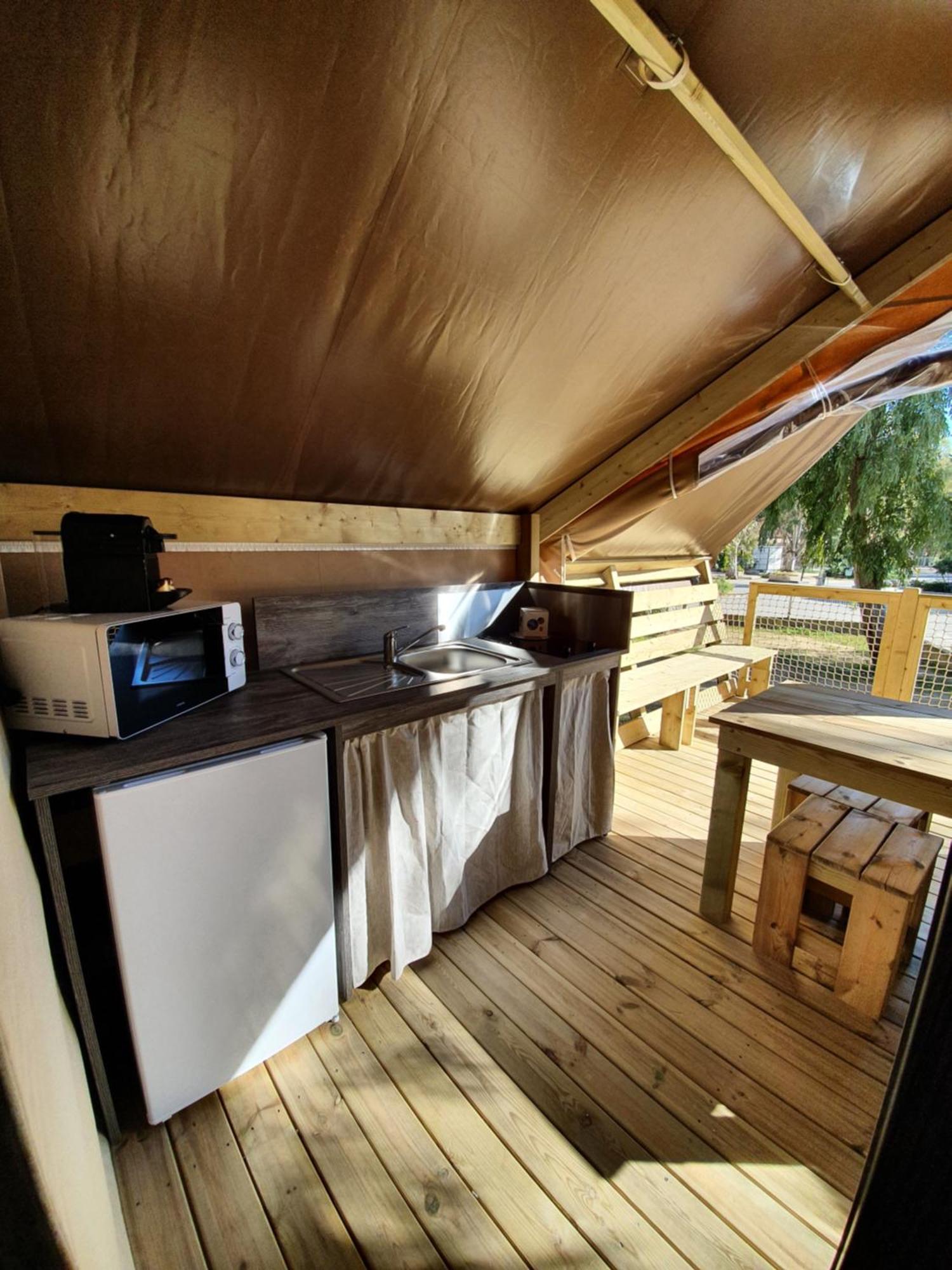 Camping La Pinede Кальви Экстерьер фото