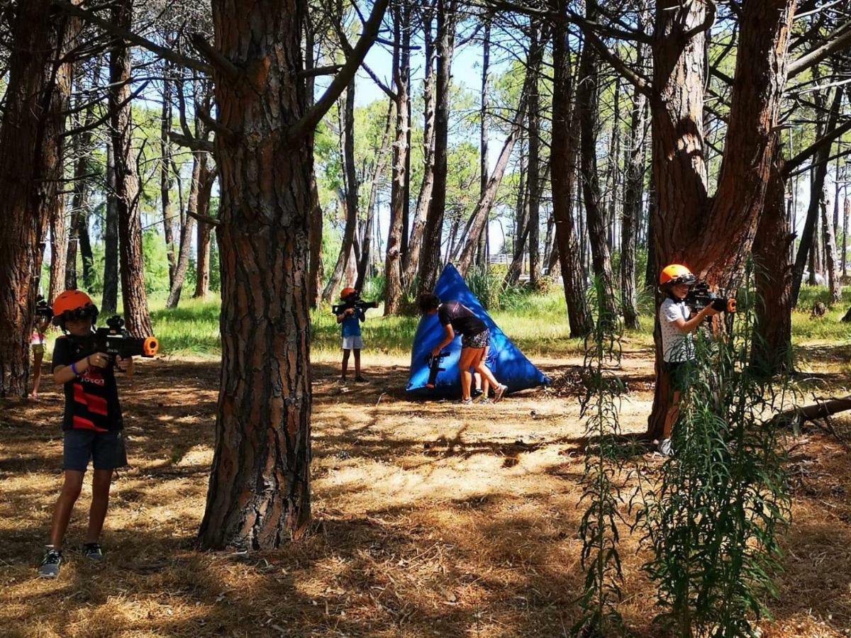 Camping La Pinede Кальви Экстерьер фото